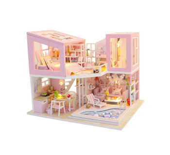 My Tiny Houses, Pink Perfect